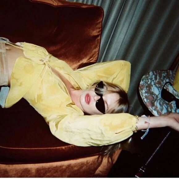 💕REALISATION PAR💕 The Stevie Top ~ Sunflower Yellow Print XS - Picture 8 of 16